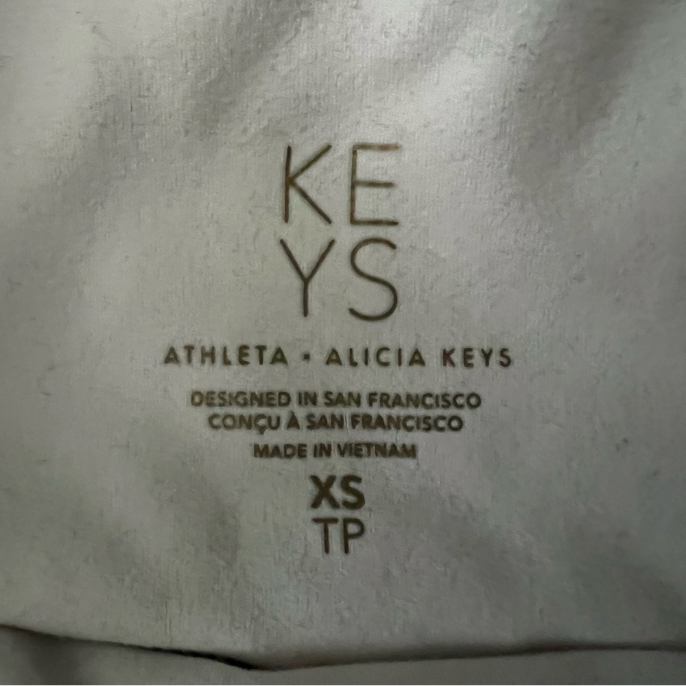 Athleta + Alicia Keys Elation 9” Compression Bike Shorts Size XS - Picture 2 of 6